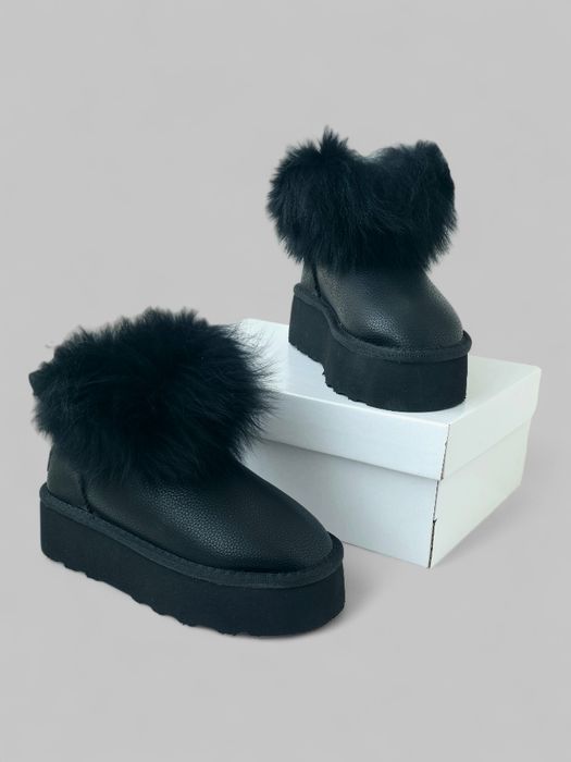 РОЗПРОДАЖ! Жіночі зимові шкіряні черевики - уггі з хутром на платформі