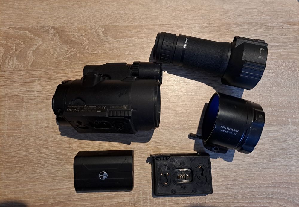 Noktowizja Pulsar plus adapter fn135