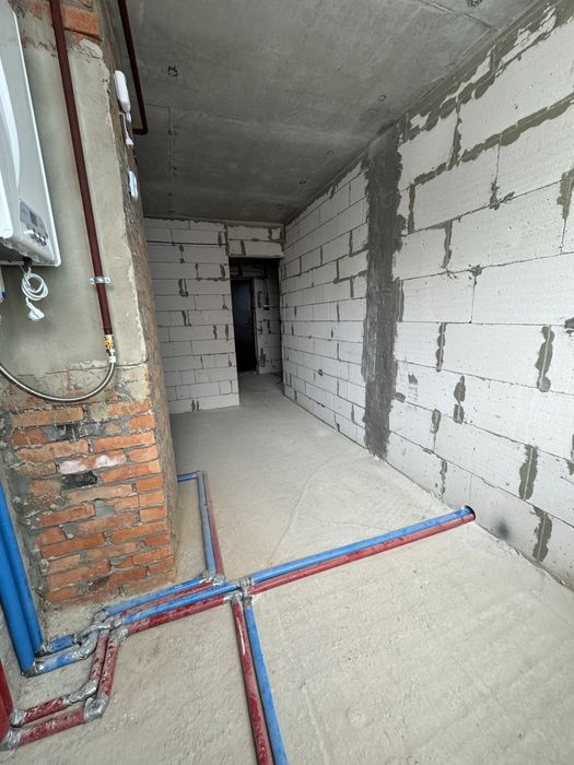 Будинок заселено! Однокімнатна квартира 35м2, Заходь на ремонт! Є Газ!