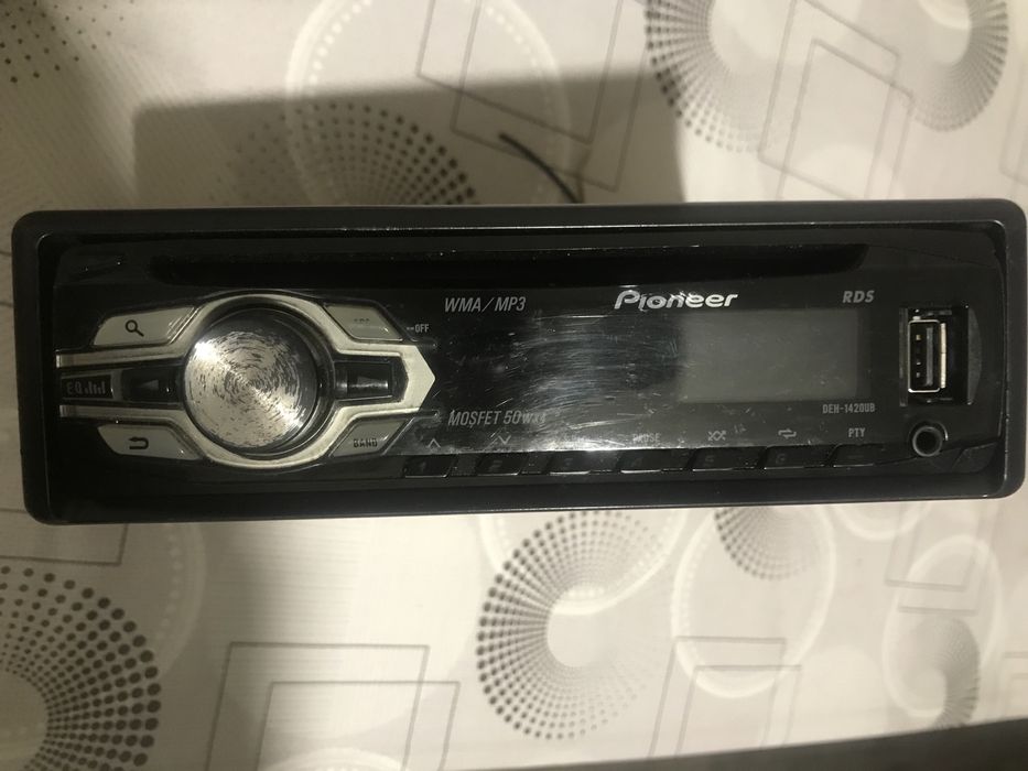Продам автомагнітолу  піонер гарної якості