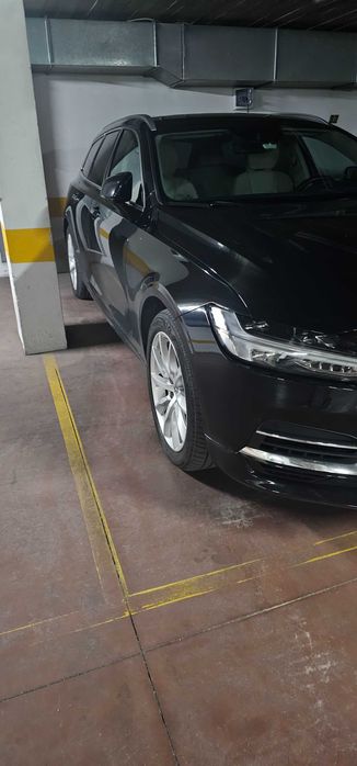 Volvo V90 T8 Plug-in Hybrid Momentum AWD Geartronic