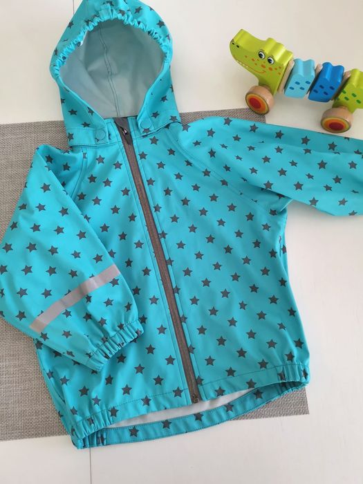 H&M piękna kurteczka przeciwdeszczowa