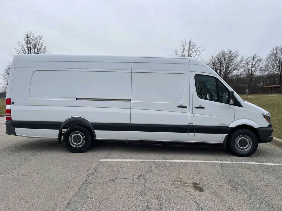 Mercedes-Benz Sprinter 2500      2015