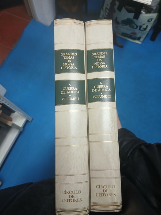 Grandes Temas da Nossa História- A Guerra de África ( 2 Vol.)