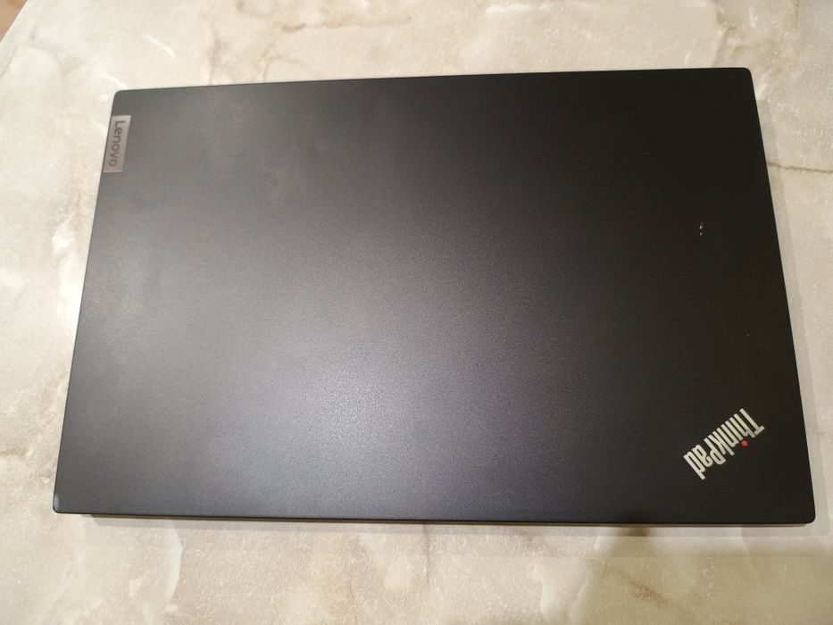 Ноутбук Lenovo ThinkPad E15 Gen 2 / Ryzen 5 4500U / 16GB RAM / 512GB SSD / IPS / Знос АКБ 0%