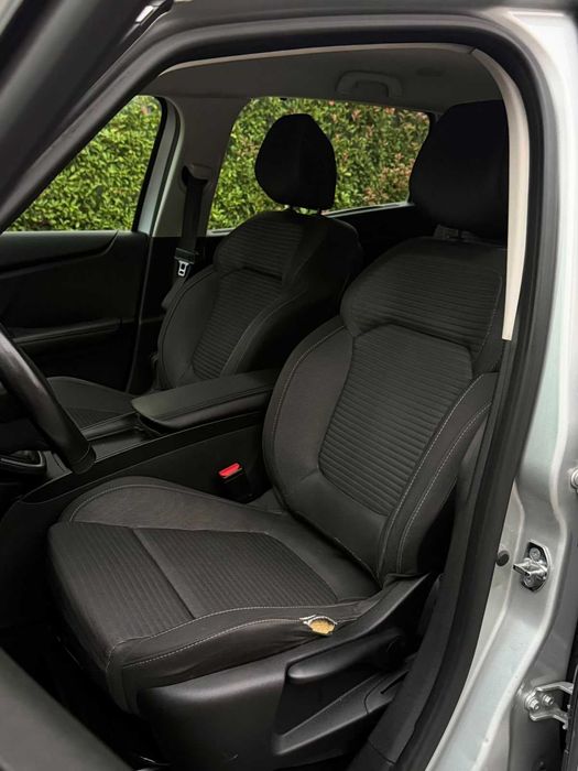 Renault Scenic 1.5dCi - 7 Lugares