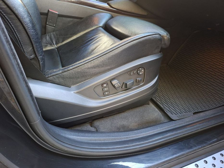 Продам BMW X6 е71