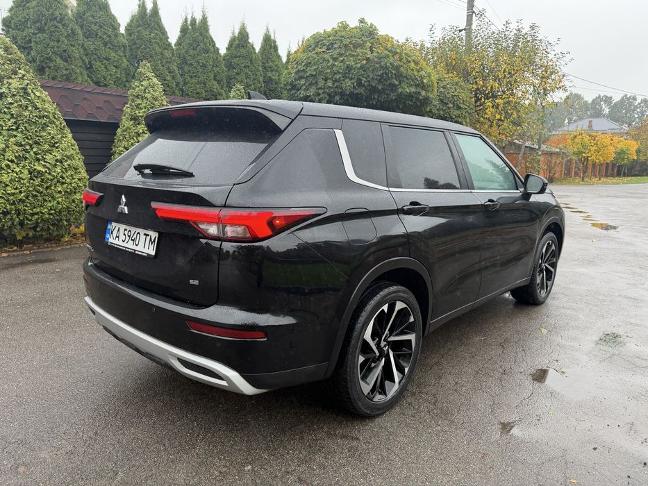 Mitsubishi Outlander 2022