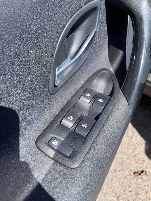 Renault Laguna 2 2007 2.0 ГАЗ/БЕНЗ