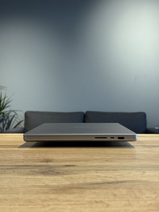 MacBook Pro 16 M1 Max 32/1tb 10/32gpu !! Гарантія від магазину !!