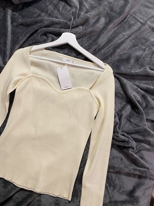 Biała elegancka bluzka Mango