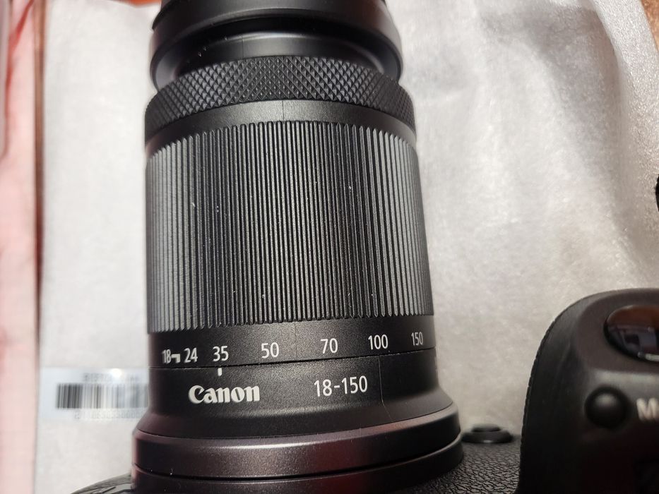 Aparat Canon Eos R7