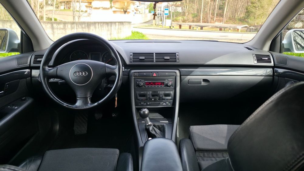 Audi A4 1.9TDI 130CV S-line