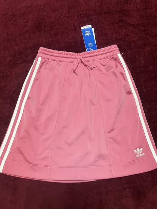 Брендова спідниця Adidas