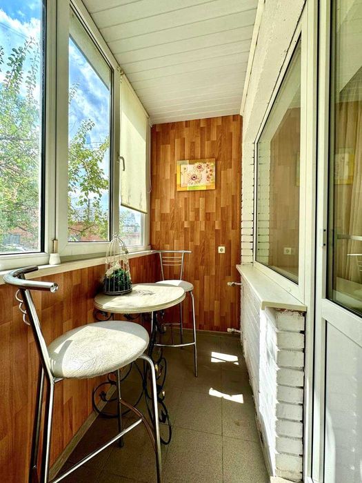 ApartPoltava ЦЕНТР міста 1-кімн Французький шик, готельний чек