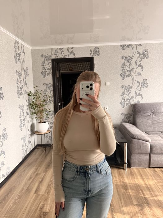 Бежевий боді Zara