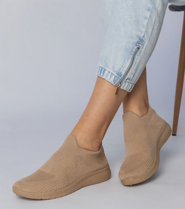 Beżowe sneakersy sportowe ze skarpetkową cholewką Kreta