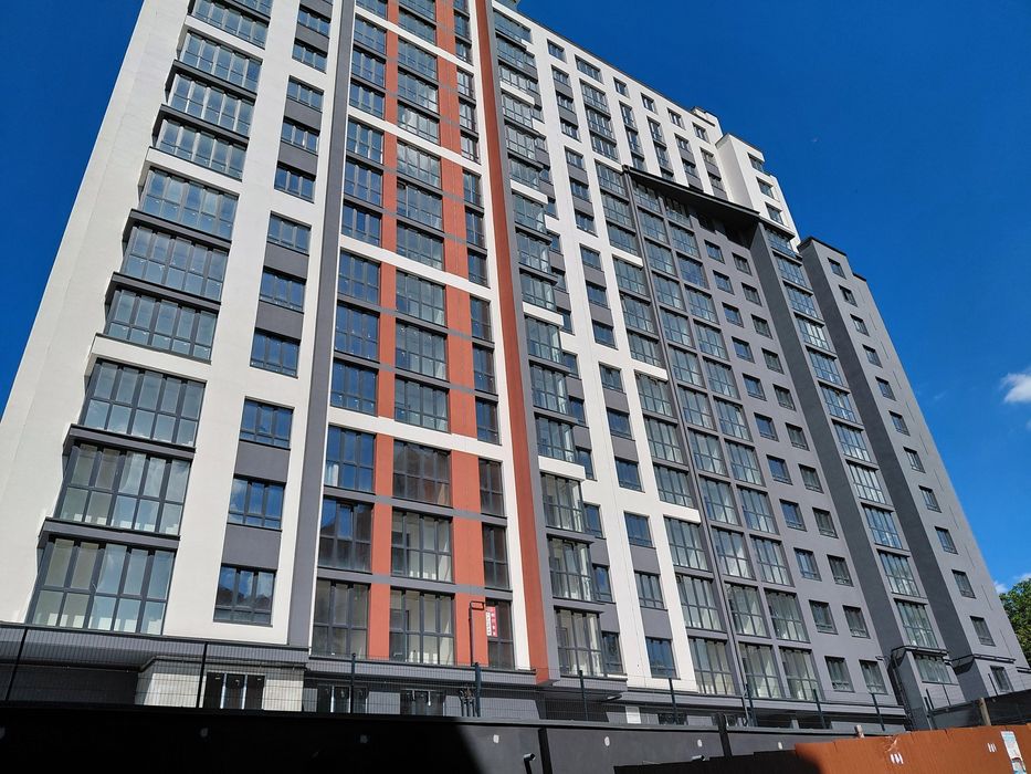 Продаж 1к квартири 41.7 кв. м на вул. Полковника Данила Нечая