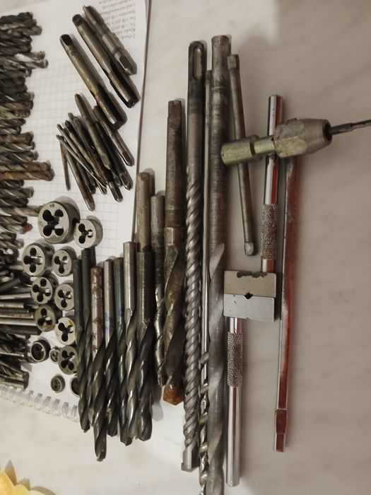 Сверла, Плашки, метчики