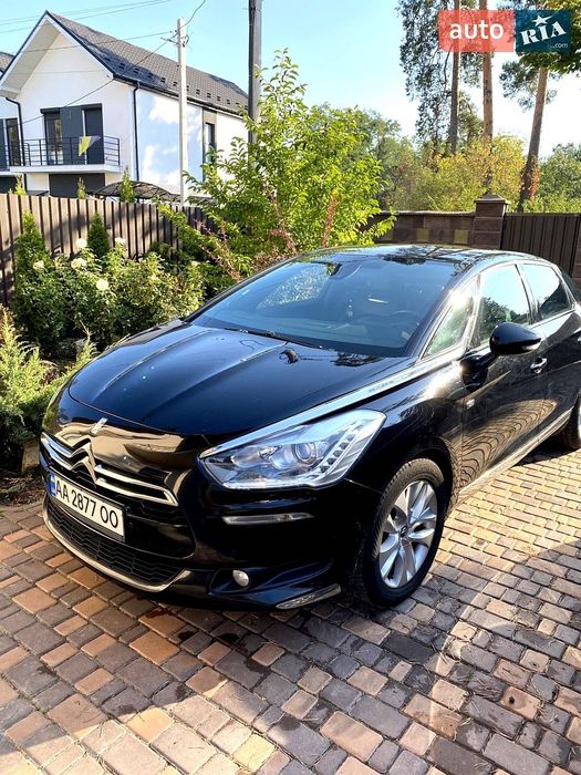 Citroen DS5 2014 I покоління • 2.0 Hybrid4 MT (200 к.с.) • Chic