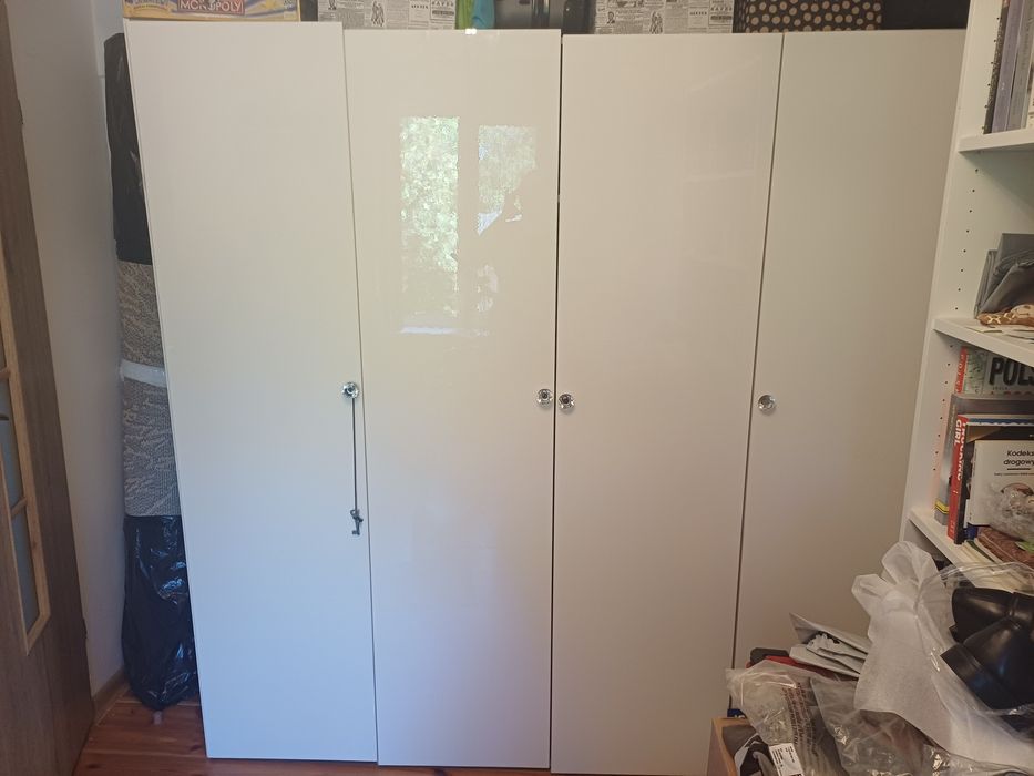 Szafa 200x200 cm