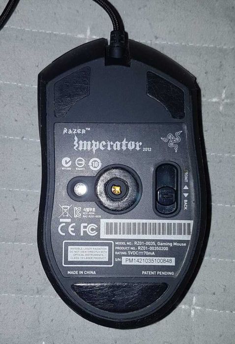 Rato Razer Imperator com roda defeituosa