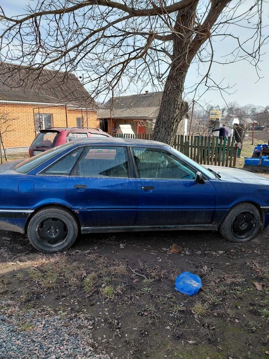 Продам Ауді 90 1988року