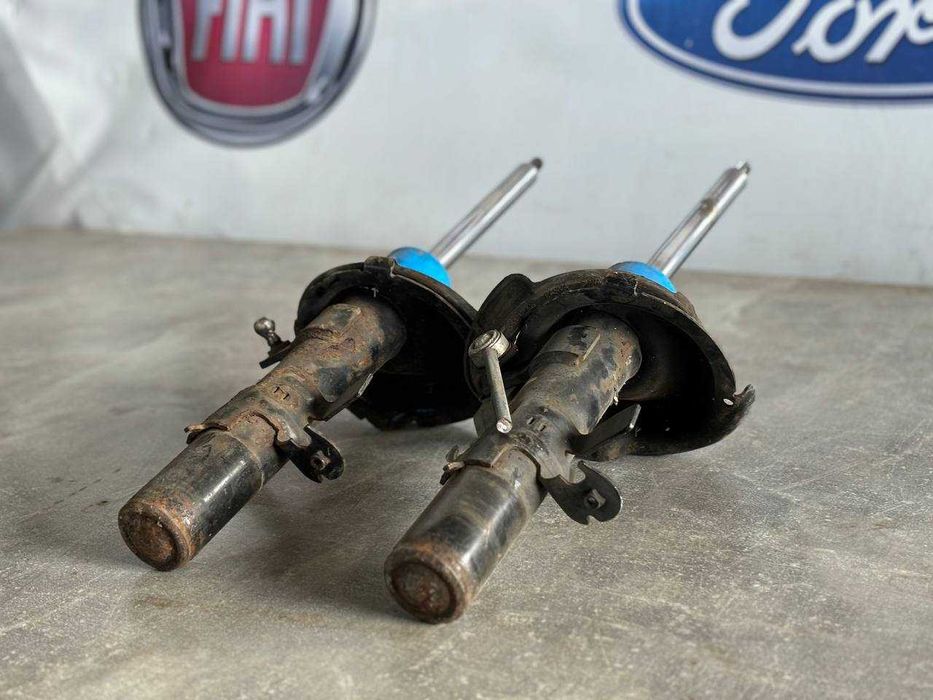 Амортізатори Ford Focus 3 Амартизатори Форд Фокус 3 Розборка