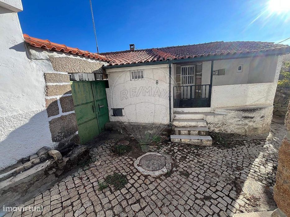 Moradia T2 para venda