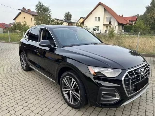 Audi Q5 2023 Prestige премиальная комплектация