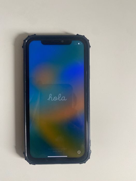 iPhone 11 64GB Vermelho
