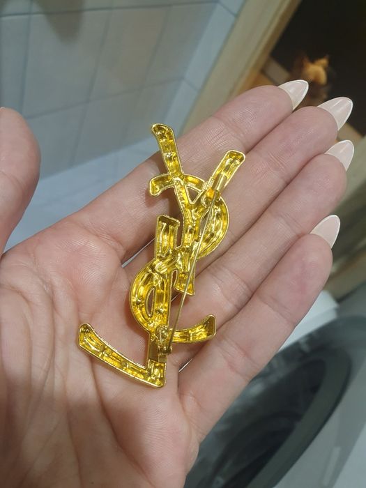 Broszka YSL hit !!