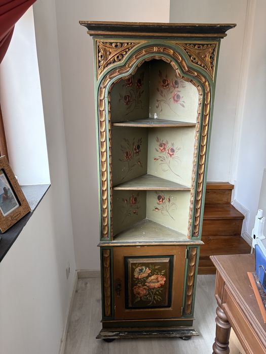 Movel de canto fim sec XIX inicio sec. XX