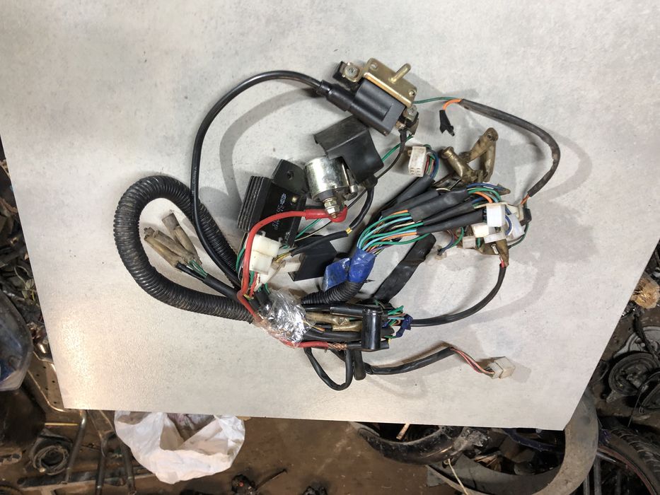 Проводка альфа, запчастини дельта, проводка вльфа 110куб, релбшки альф