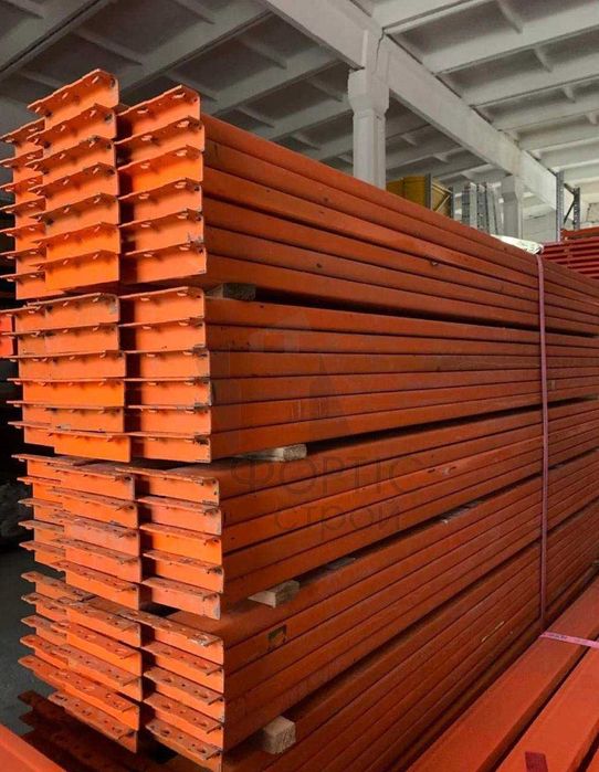 Складские паллетные б.у стелажі ,полочные стеллажи бу,стеллажи для шин