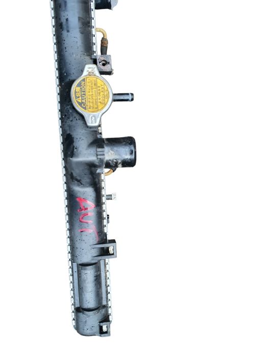 LEXUS IS200 2.0 chłodnica wody automat 99-05