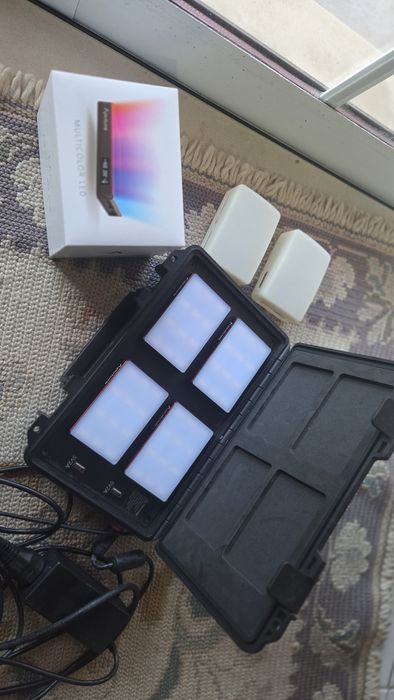 Kit Viagem Aputure MC 4 Luzes RGB