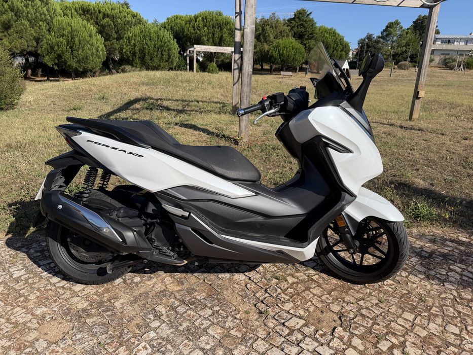 Honda FORZA 300