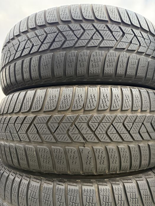 225/55/17 Pirelli Sottozero 3