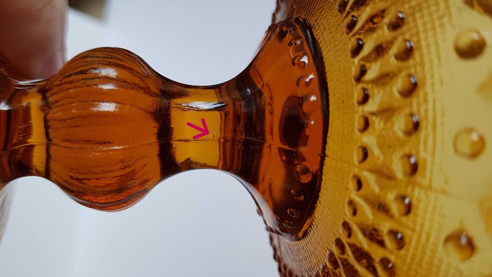 Cukiernica Romby i Guziczki (nr 3), Ząbkowice, kolorowe szkło PRL