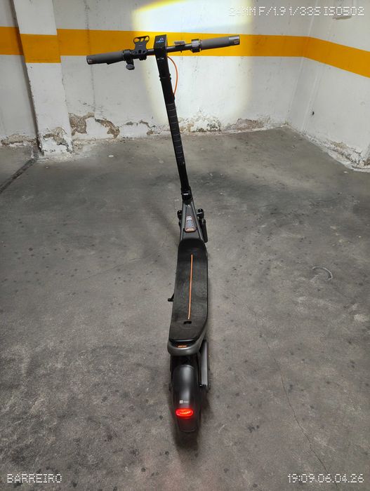 Xiaomi Electric scooter 6 sem uso, apenas 60km.