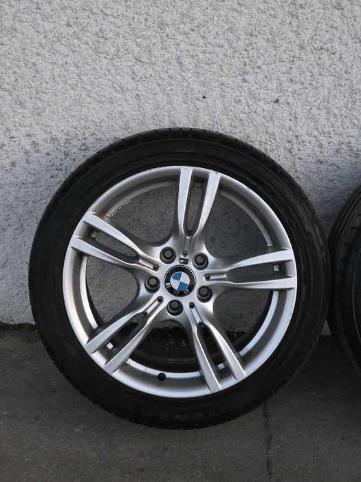 Jantes BMW 18" Pack M com Pneus 225.45.18 + 255.40.18
