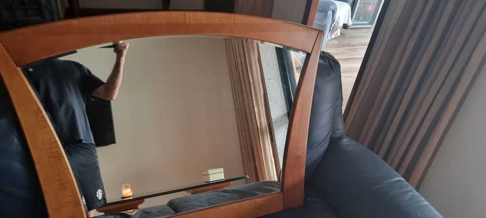 Espelho quarto em cerejeira