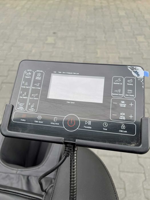 Fotel masujacy ROTAI regulowany, bluetooth, SHIATSU, podgrzewanie całego ciała, 3D masażer