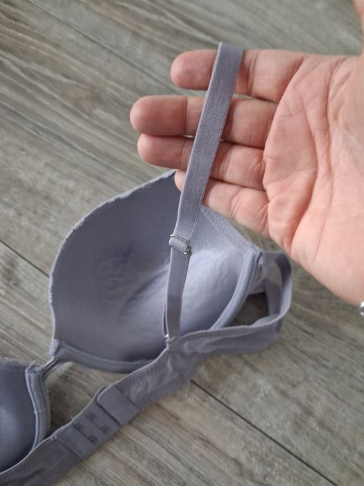 Primark biustonosz damski roz 85b