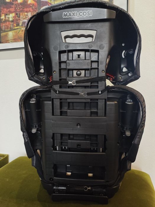 Cadeira auto criança Maxi Cosi Rodi