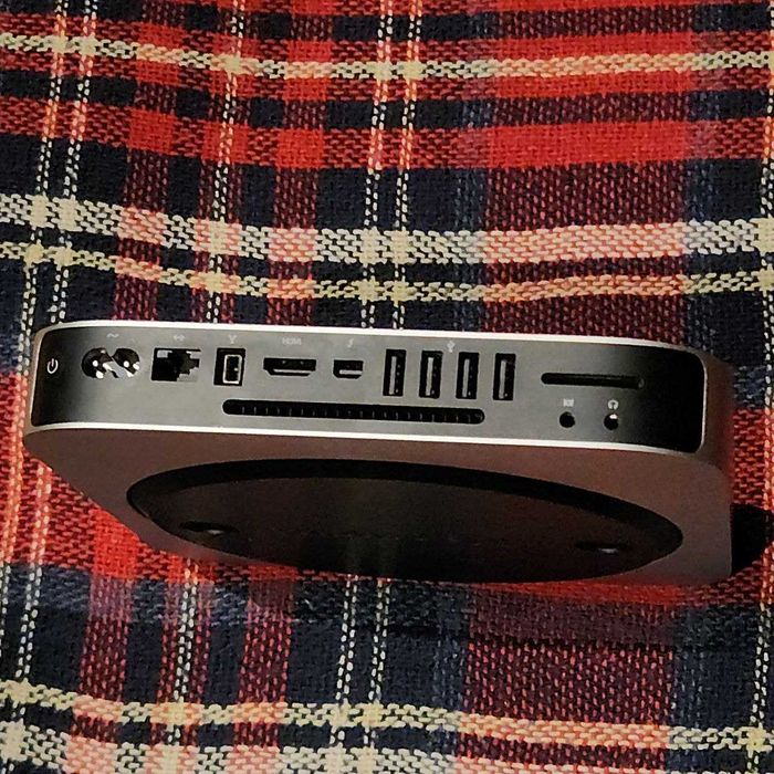 Apple Mac mini Server (Mid 2011) Core i7, 8GB RAM, 2x750GB HDD