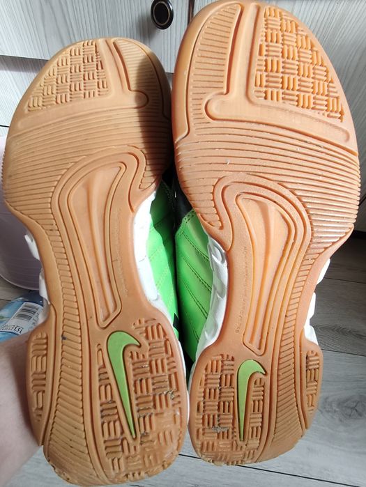 Halówki   Piłkarskie   NIKE TOTAL 90 SHOOT III