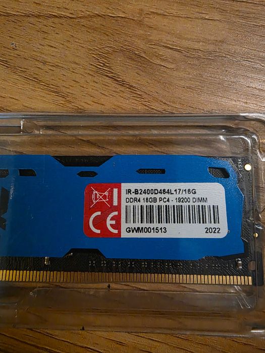 Pamięć RAM Goodram IRDM DDR4 16GB 2400 MHz CL17