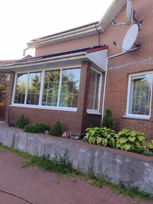 Продам будинок  в р-ні  Бобровиця  пров Кривоноса  2  й